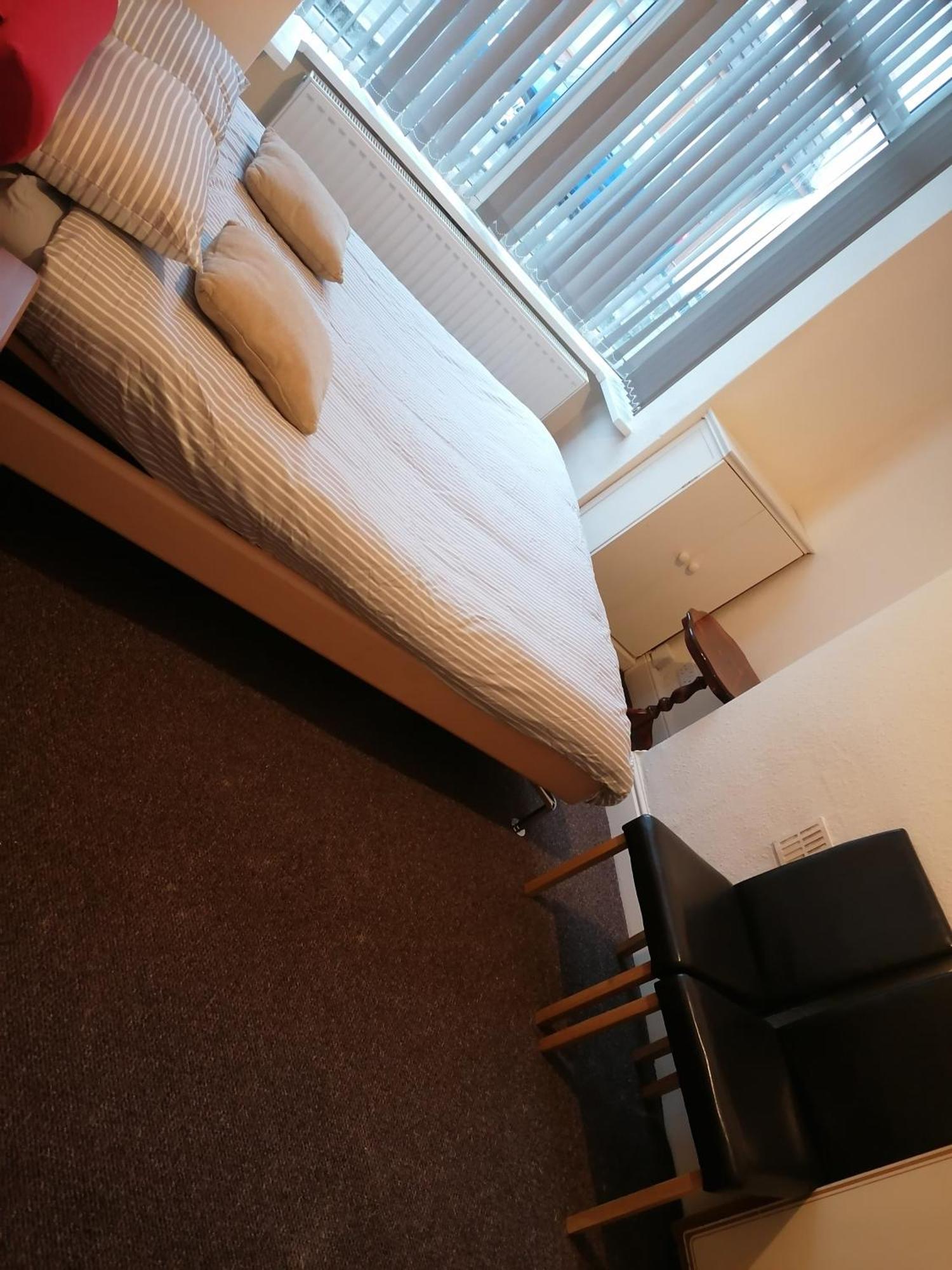 Hygis Home Of Relaxations Stoke-on-Trent ภายนอก รูปภาพ