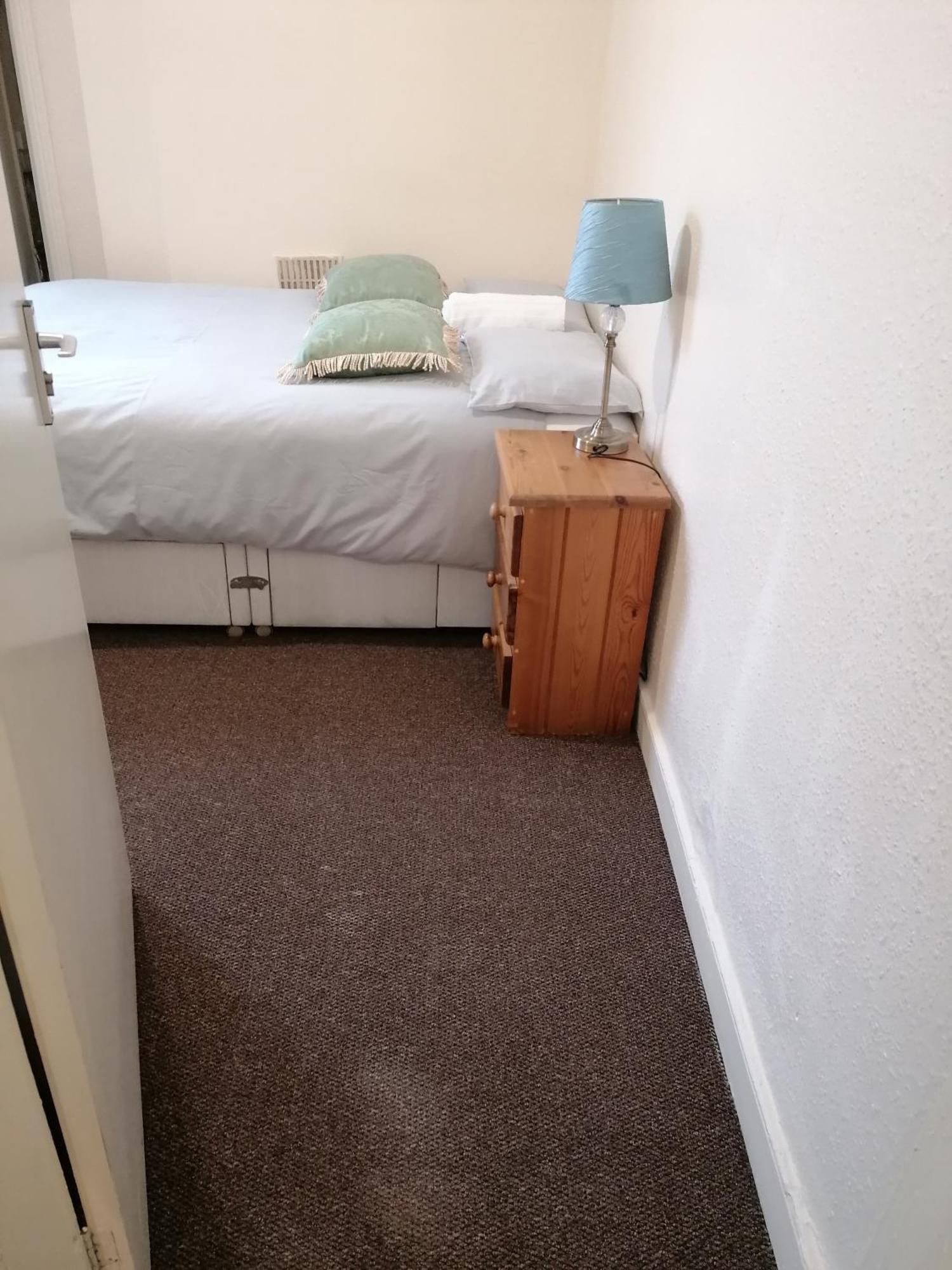 Hygis Home Of Relaxations Stoke-on-Trent ภายนอก รูปภาพ